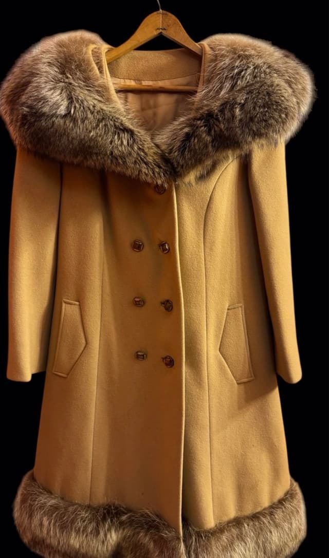 Authentic Vintage 1960s Stevens Forstmann Fox Fur Camel Wool Silk Lined Penny Lane Jacket