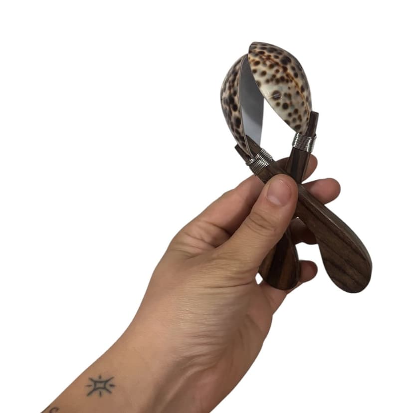 Set of 2 Spotted Shell Caviar Spoons, Brown and White, photo 2 of 2