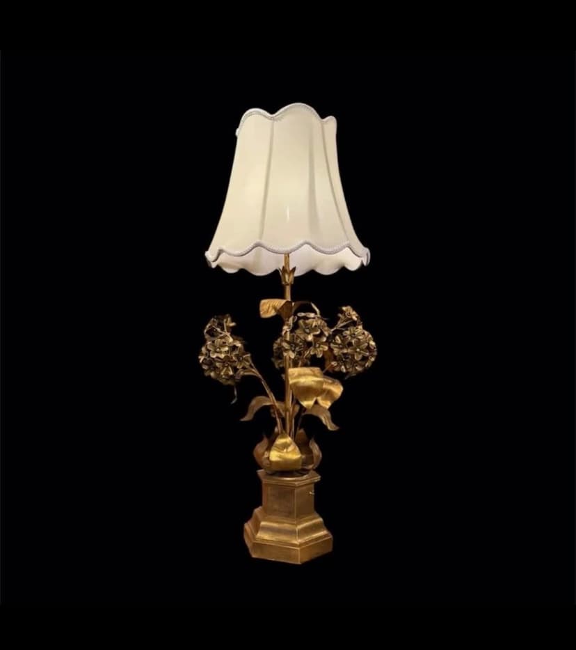 Vintage MCM Italian Gold Metal Hydrangea Table Lamp with Scalloped Cream Shade