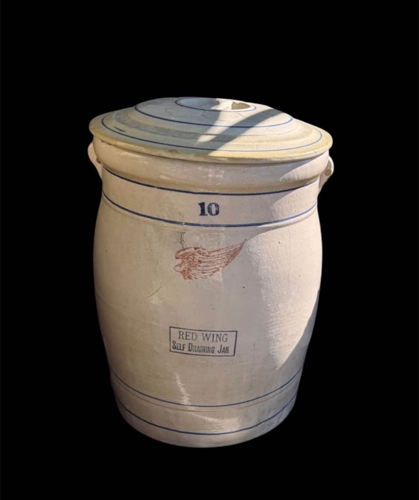 Collectible Antique Red Wing 10 Gallon Self Draining Crock
