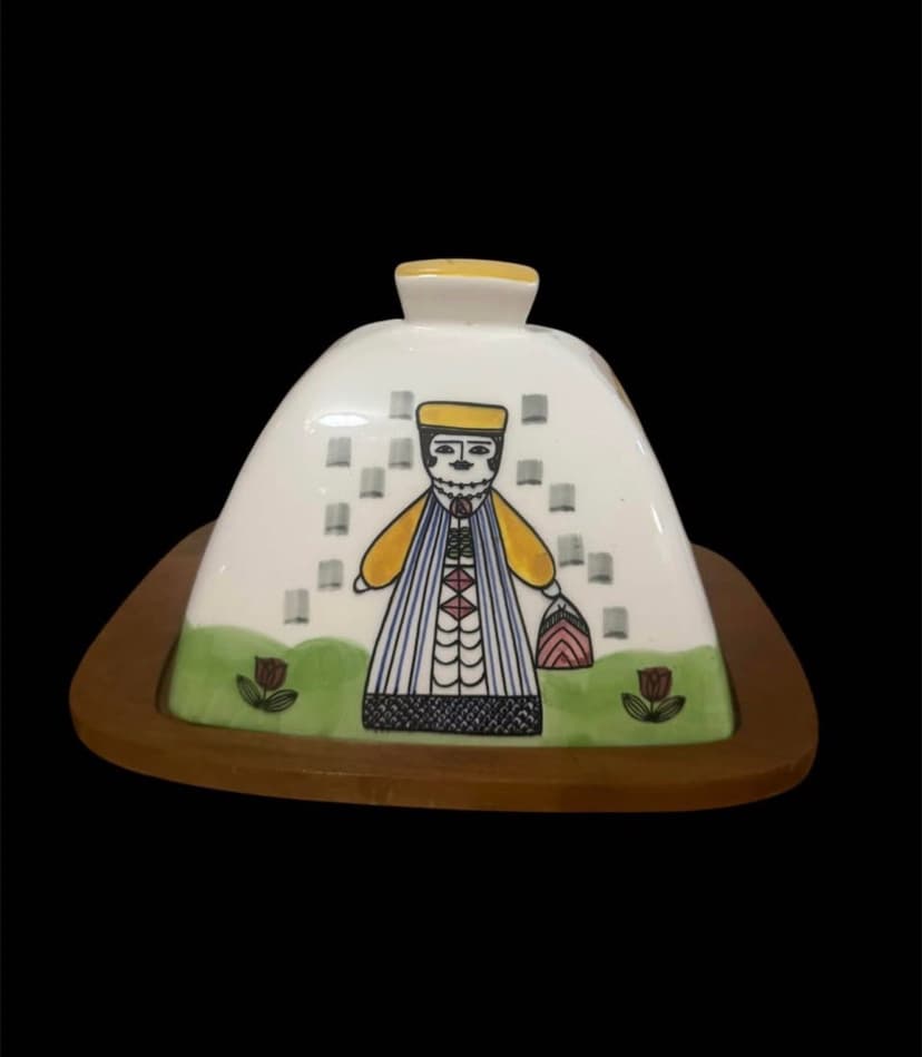 1960s Anita Nylund for Jie Gantofta Cheese Dome with Wooden Base