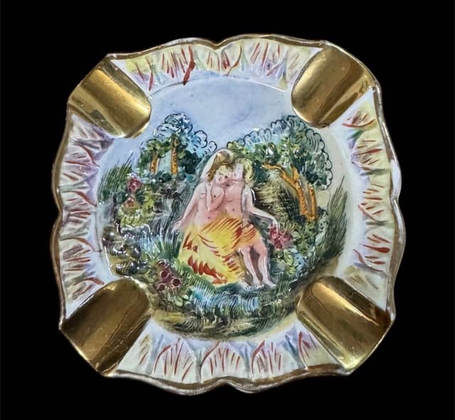 Vintage Italian Capodimonte Italian Porcelain Ashtray